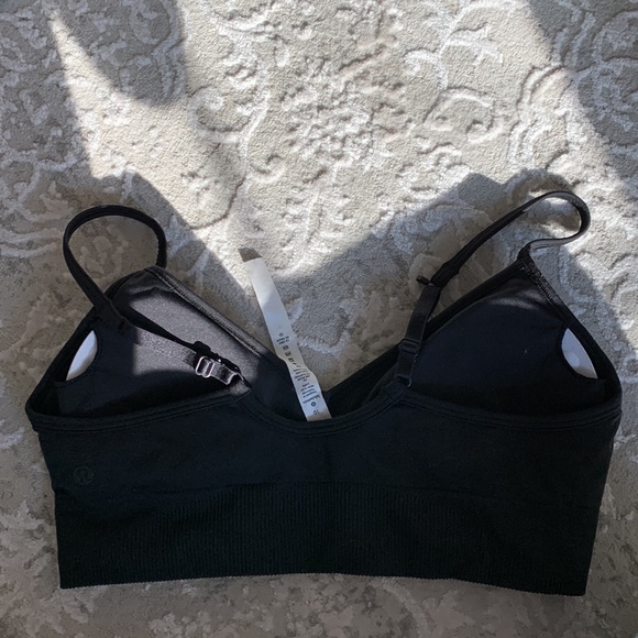 Lululemon - Picture 2 of 2